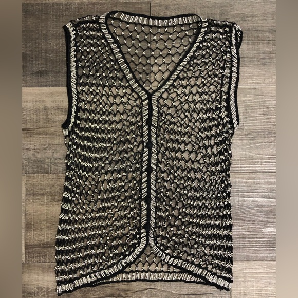 Silver Beaded Button Up Tank - Picture 3 of 3